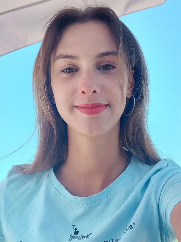 Софія Криволисова
